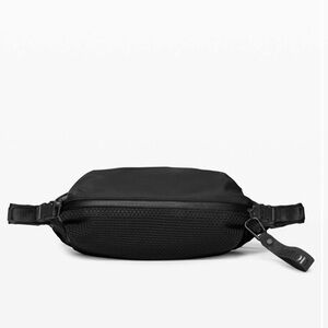 NWT Lululemon All Hours Belt Bag Black Crossbody‎ 4.5L Volume